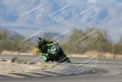 media/Dec-07-2025-CVMA (Sun) [[3e7d2de5dc]]/Race 12- Formula 40 MW and LW/